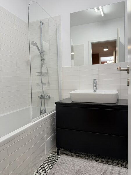 Aviatiei Park, parcare, mobilat premiu, factura